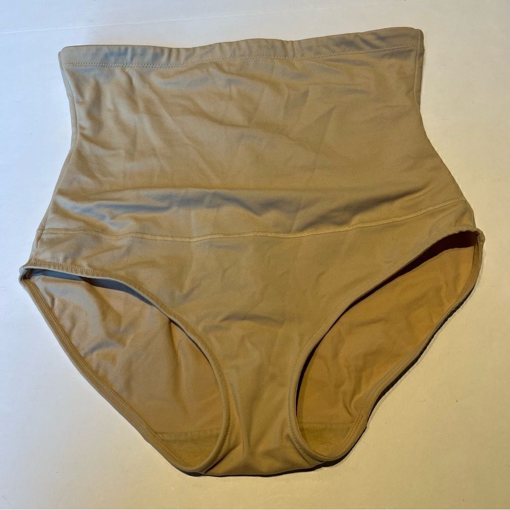 Maidenform Hi Waist Shaping Brief Nude Size 2 XL